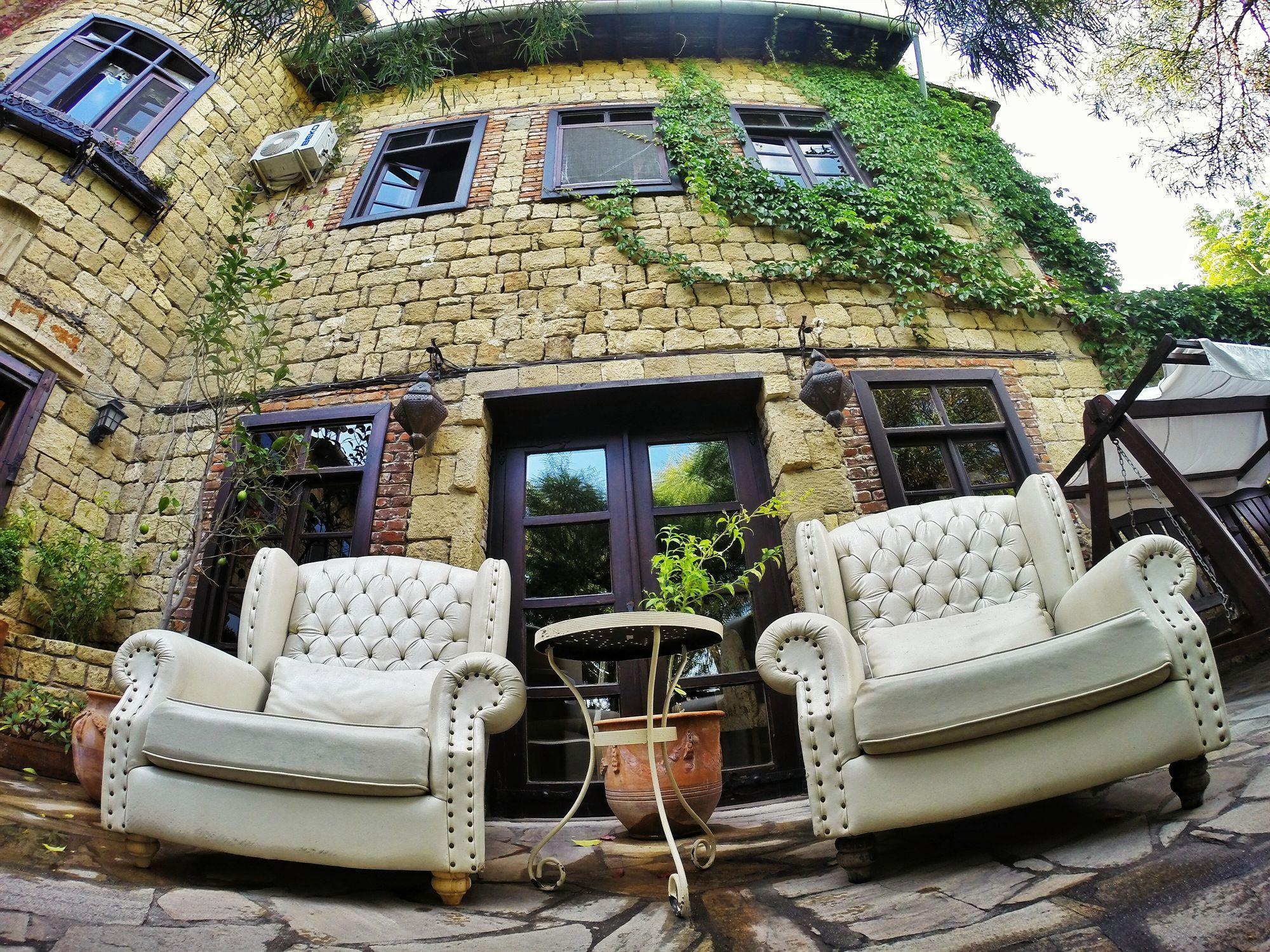 Manici Kasri Hotel Küçükkuyu Exterior foto